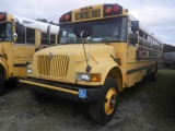 10-09236 (Trucks-Buses)  Seller:Private/Dealer 2002 AMRT INTERNATI