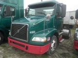 10-08230 (Trucks-Tractor)  Seller:Private/Dealer 2007 VOLV VNM