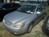 10-07223 (Cars-Sedan 4D)  Seller:Private/Dealer 2004 KIA SPECTRA