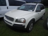 10-11211 (Cars-SUV 4D)  Seller:Private/Dealer 2006 VOLV XC90