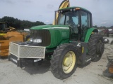 11-01546 (Equip.-Tractor)  Seller: Gov/City of Clearwater JOHN DEERE 7220 4X4 ENCLOSED CAB DIESEL