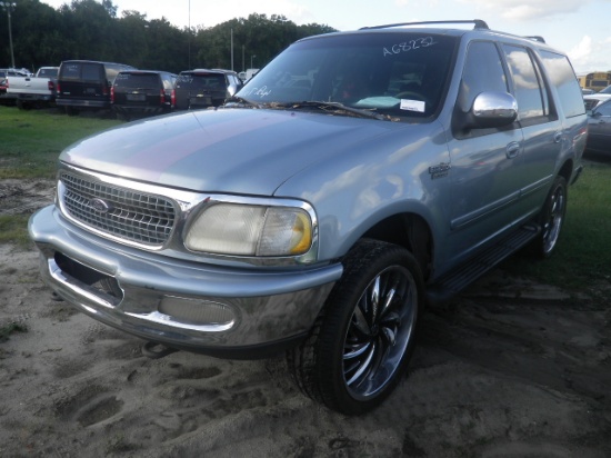11-05149 (Cars-SUV 4D)  Seller:Private/Dealer 1998 FORD EXPEDITIO