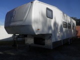 12-03522 (Trailers-Campers)  Seller: Florida State A.C.S. 2007 DURA 33P