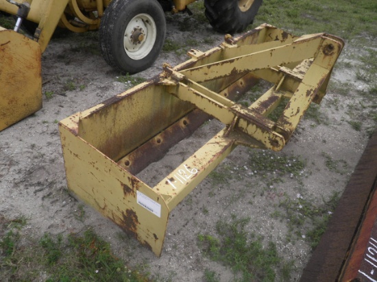 1-01126 (Equip.-Implement- misc.)  Seller:Private/Dealer 8 FOOT 3 POINT HITCH BOX SCRAPER