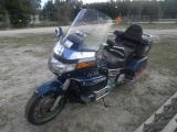 1-02256 (Cars-Motorcycle)  Seller:Private/Dealer 1994 HOND GOLDWING