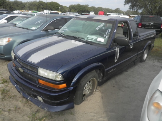 2-05116 (Trucks-Pickup 2D)  Seller: Florida State L.E.T.F. 2003 CHEV S10