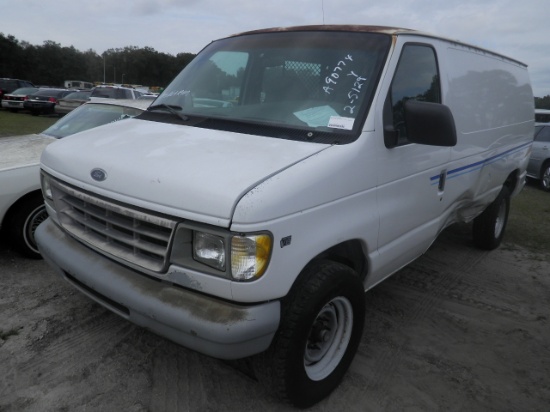 2-05129 (Trucks-Van Cargo)  Seller:Private/Dealer 1999 FORD E250