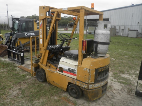 3-01122 (Equip.-Fork lift)  Seller:Private/Dealer KOMATSU FG18ST2 L.P.G. CUSHION