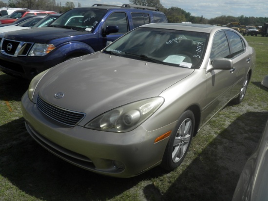 5-07125 (Cars-Sedan 4D)  Seller:Private/Dealer 2005 LEXS ES330