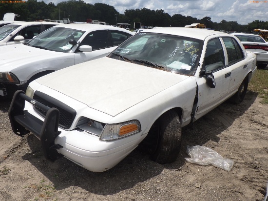 6-05129 (Cars-Sedan 4D)  Seller: Gov-Pasco County Sheriff-s Office 2010 FORD CRO