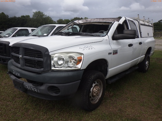 6-15002 (Trucks-Pickup 4D)  Seller: Florida State D.O.T. 2009 DODG 2500