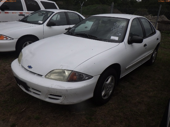 6-15009 (Cars-Sedan 4D)  Seller: Florida State D.O.T. 2002 CHEV CAVALIER