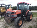 7-01116 (Equip.-Tractor)  Seller:Private/Dealer KUBOTA M6800 DIESEL 4WD ENCLOSED