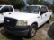8-06212 (Trucks-Pickup 2D)  Seller: Gov-City Of Clearwater 2006 FORD F150