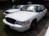 8-06167 (Cars-Sedan 4D)  Seller: Gov-Pinellas County Sheriff-s Ofc 2008 FORD CRO