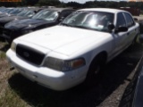 8-06114 (Cars-Sedan 4D)  Seller: Gov-Hillsborough County Sheriff-s 2009 FORD CRO