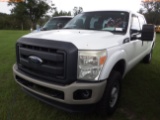 8-10135 (Trucks-Pickup 4D)  Seller: Gov-Manatee County 2013 FORD F250