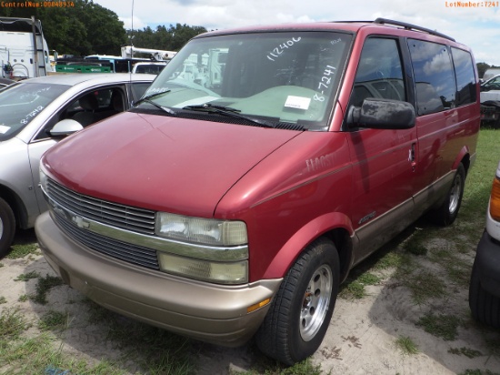 9-07126 (Cars-Van 3D)  Seller:Private/Dealer 2001 CHEV ASTRO