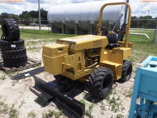 10-01150 (Equip.-Trencher)  Seller:Private/Dealer DITCH WITCH 3700DD TRENCHER WI