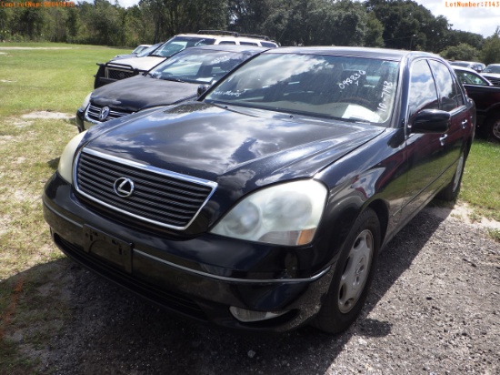 10-07143 (Cars-Sedan 4D)  Seller:Private/Dealer 2001 LEXS LS430