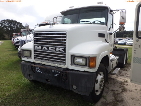 10-08115 (Trucks-Tractor)  Seller:Private/Dealer 2005 MACK CHN613