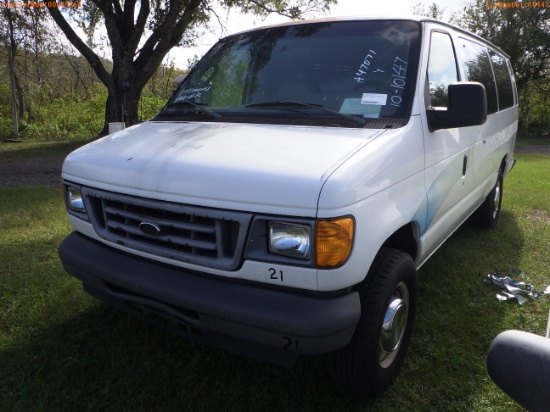10-10147 (Cars-Van 3D)  Seller: Florida State D.J.J. 2006 FORD E350