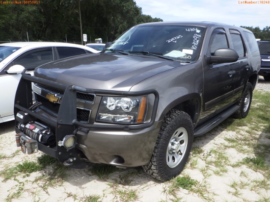 10-10248 (Cars-SUV 4D)  Seller: Gov-Sarasota County Sheriff-s Dept 2012 CHEV TAH