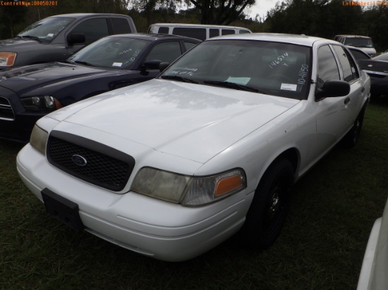 10-11150 (Cars-Sedan 4D)  Seller: Florida State A.C.S. 2007 FORD CROWNVIC