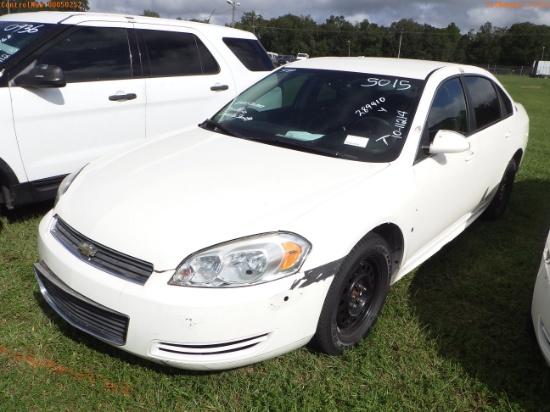 10-11214 (Cars-Sedan 4D)  Seller: Gov-Orange County Sheriffs Office 2009 CHEV IM