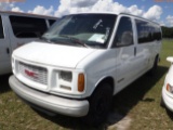 10-10229 (Cars-Van 3D)  Seller: Florida State D.J.J. 2000 GMC SAVANA