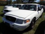 11-11145 (Cars-Sedan 4D)  Seller: Gov-Pinellas County Sheriff-s Ofc 2010 FORD CR