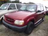 11-05239 (Cars-SUV 4D)  Seller: Gov-Port Richey Police Department 2001 FORD EXPL