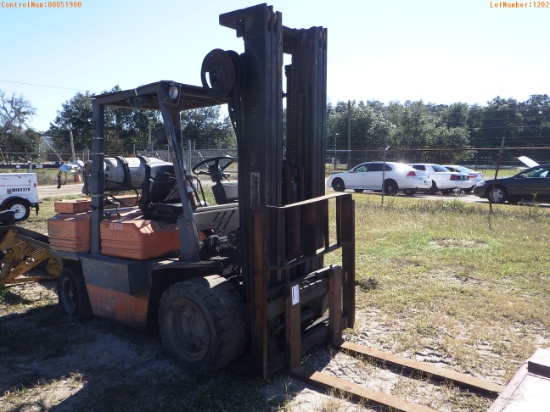 12-01202 (Equip.-Fork lift)  Seller:Private/Dealer TOYOTA 5FG35 185 INCH 7700LB