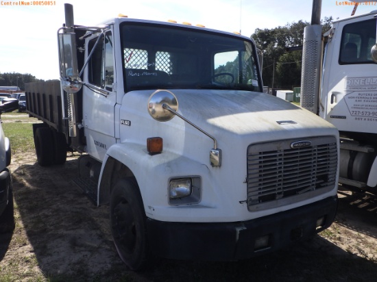 12-08112 (Trucks-Dump)  Seller:Private/Dealer 2001 FRHT FL60