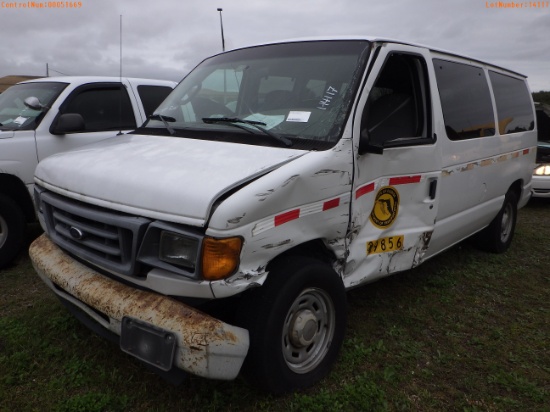 1-14117 (Trucks-Van Cargo)  Seller: Florida State D.O.T. 2006 FORD E150