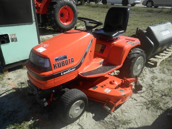 2-01190 (Equip.-Tractor)  Seller:Private/Dealer KUBOTA G2000 4 WHEEL STEER 46 IN