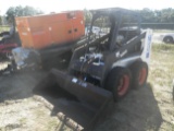 2-01180 (Equip.-Loader- skid steer)  Seller:Private/Dealer BOBCAT 753 SKID STEER