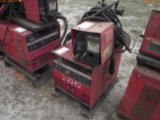 2-02252 (Equip.-Welding)  Seller:Private/Dealer LINCOLN CV-300 WELDER WITH WIRE