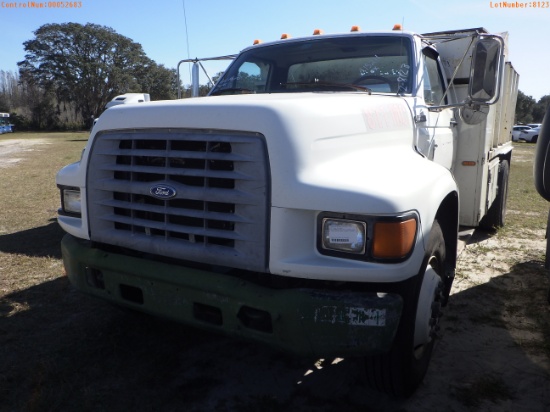 2-08123 (Trucks-Dump)  Seller:Private/Dealer 1997 FORD F800