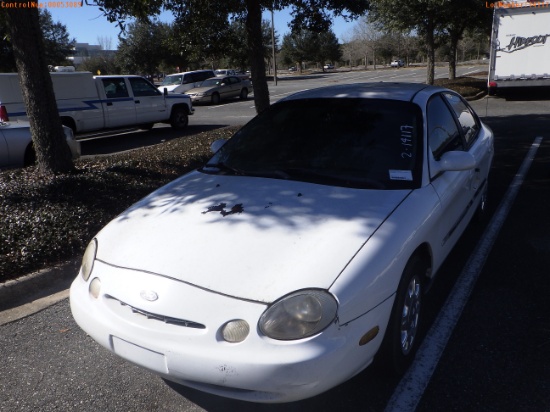 2-14117 (Cars-Sedan 4D)  Seller: Florida State D.O.C. 1997 FORD TAURUS