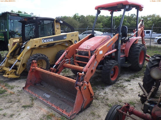 3-01188 (Equip.-Backhoe)  Seller: Gov-City of St.Petersburg KUBOTA L39 OROPS TRA