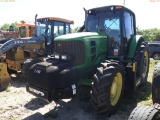 3-01194 (Equip.-Tractor)  Seller: Gov-Manatee County JOHN DEERE 7130 TRACTOR WIT