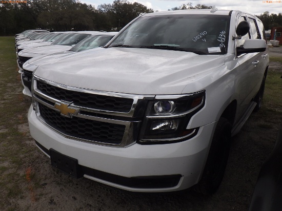 3-06136 (Cars-SUV 4D)  Seller: Gov-Hillsborough County Sheriffs 2015 CHEV TAHOE