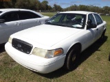 3-10242 (Cars-Sedan 4D)  Seller: Gov-City of St.Petersburg 2011 FORD CROWNVIC