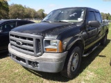 3-10240 (Trucks-Pickup 4D)  Seller: Florida State F.D.L.E. 2005 FORD F250