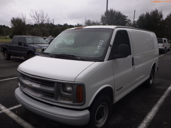 3-14110 (Trucks-Van Cargo)  Seller: Florida State D.O.R. 2000 CHEV 2500