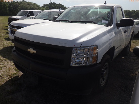 4-06126 (Trucks-Pickup 2D)  Seller: Gov-Manatee County 2007 CHEV 1500