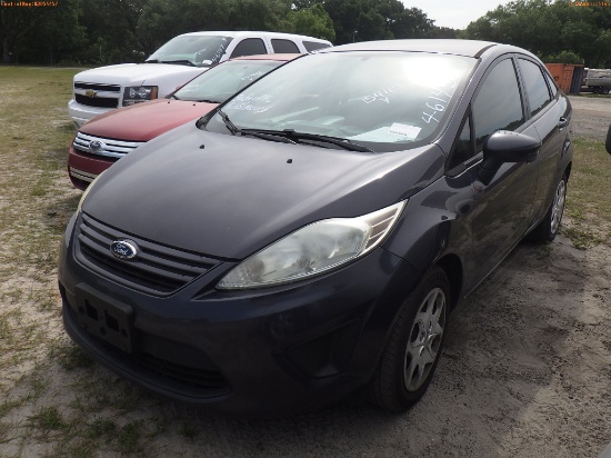 4-06145 (Cars-Sedan 4D)  Seller: Florida State B.P.R. 2013 FORD FIESTA