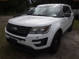 4-06165 (Cars-SUV 4D)  Seller: Gov-Orange County Sheriffs Office 2016 FORD EXPLO