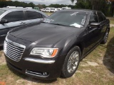 4-06223 (Cars-Sedan 4D)  Seller: Gov-Hillsborough County Sheriffs 2013 CHRY 300